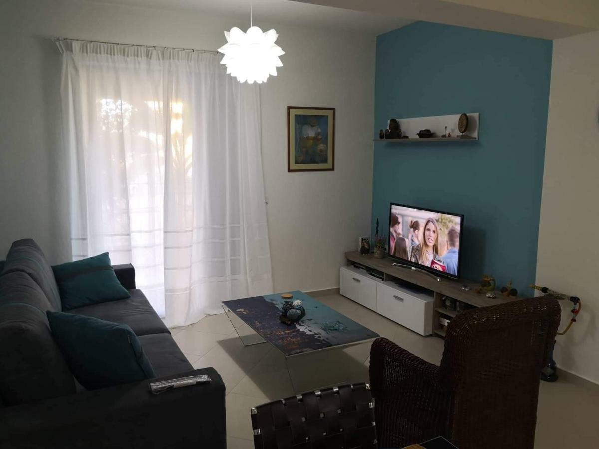 Menta Apartment Nea Iraklitsa Exteriör bild