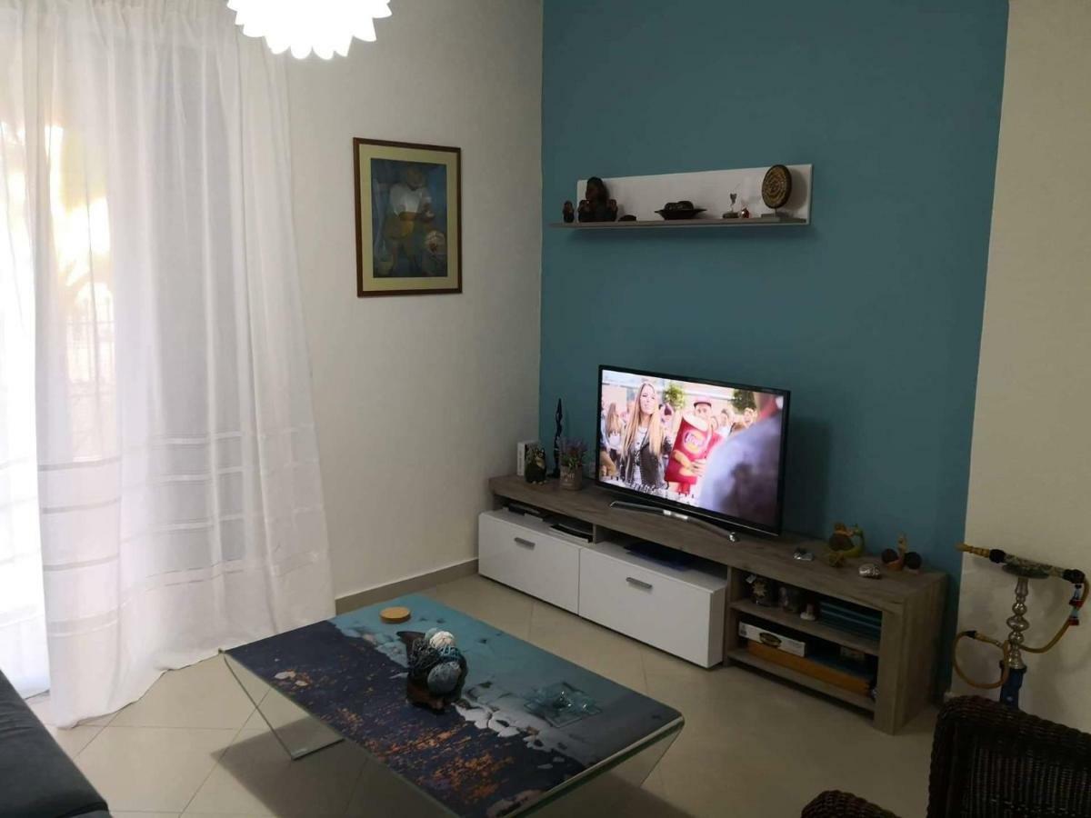 Menta Apartment Nea Iraklitsa Exteriör bild