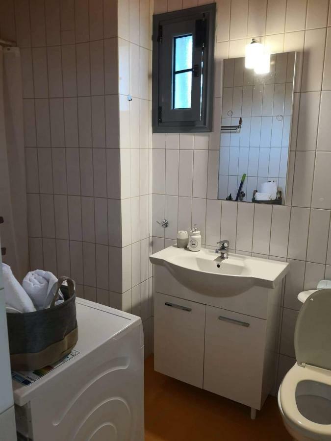 Menta Apartment Nea Iraklitsa Exteriör bild